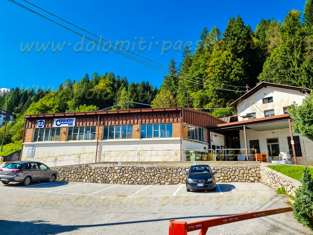 http://www.dolomiti-paesi-gente.it