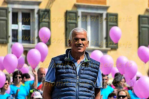 http://www.dolomiti-paesi-gente.it