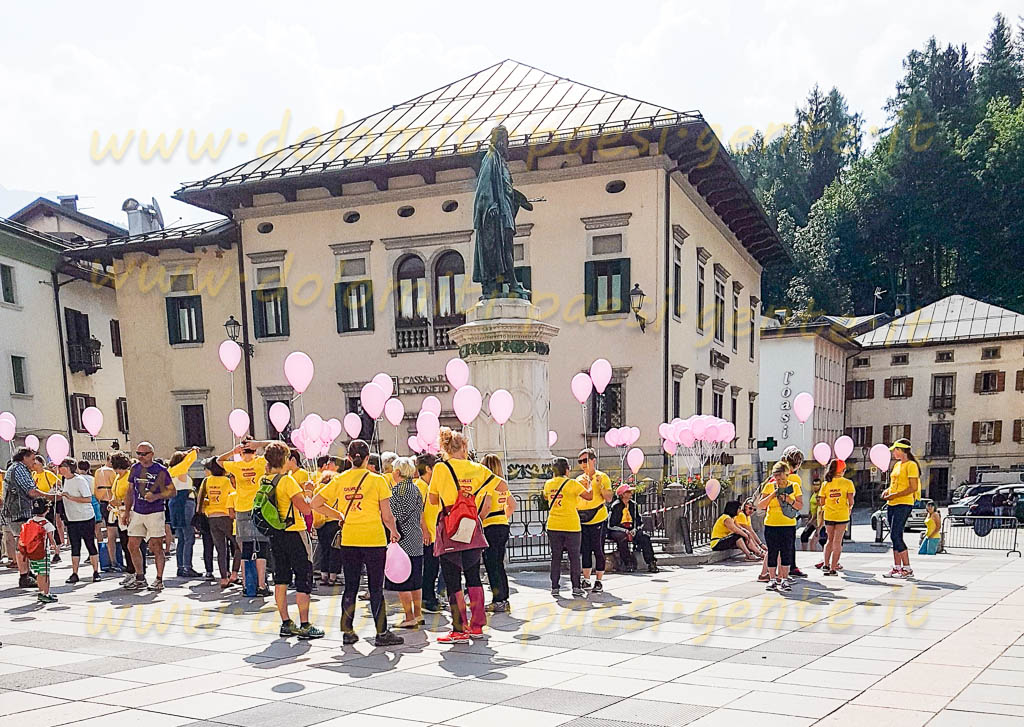 http://www.dolomiti-paesi-gente.it