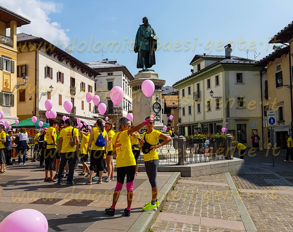 http://www.dolomiti-paesi-gente.it