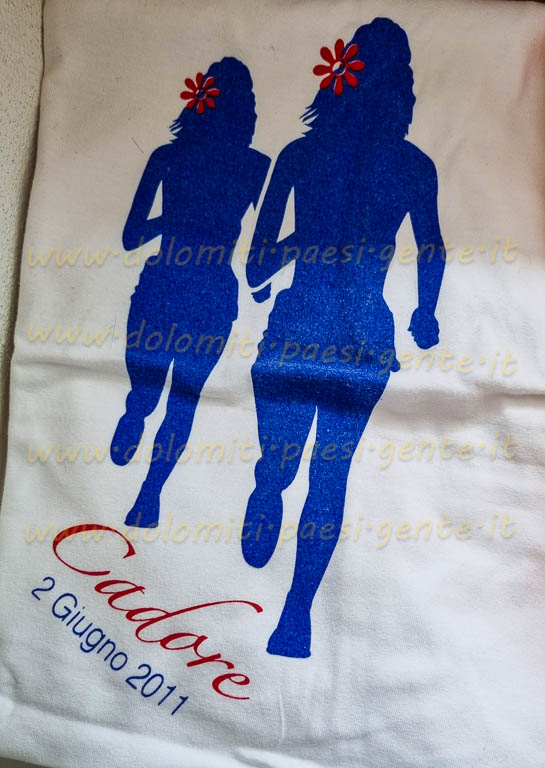http://www.dolomiti-paesi-gente.it