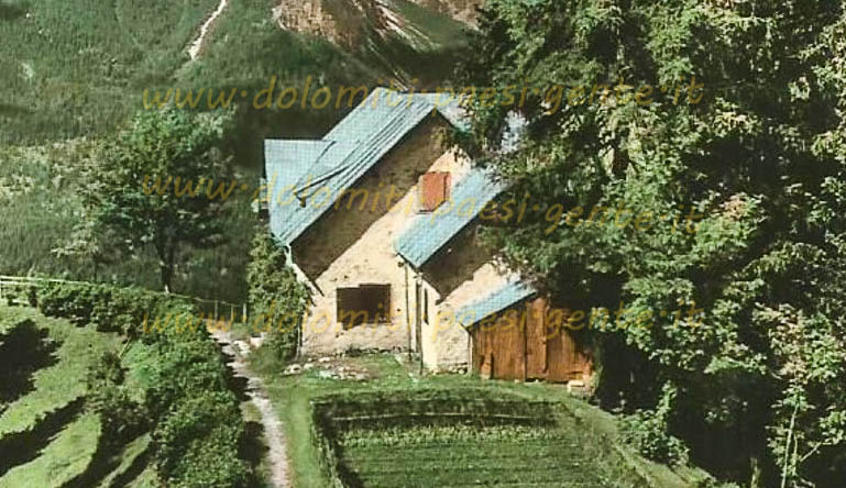 http://www.dolomiti-paesi-gente.it