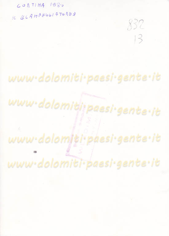 http://www.dolomiti-paesi-gente.it