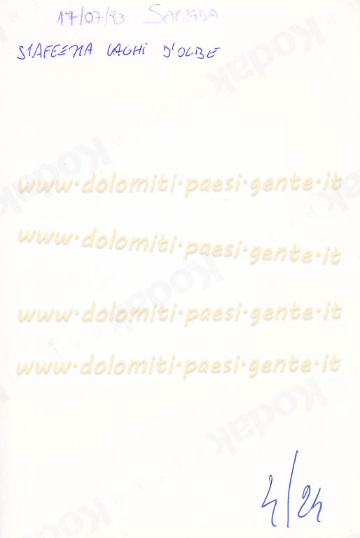 http://www.dolomiti-paesi-gente.it