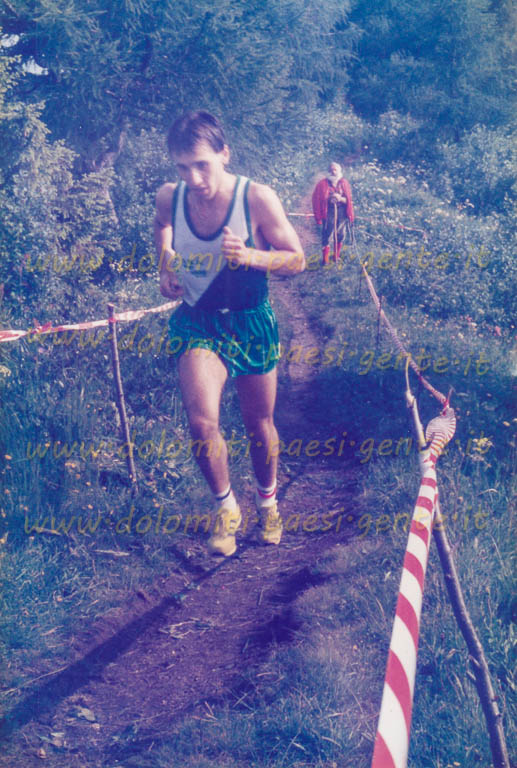 http://www.dolomiti-paesi-gente.it