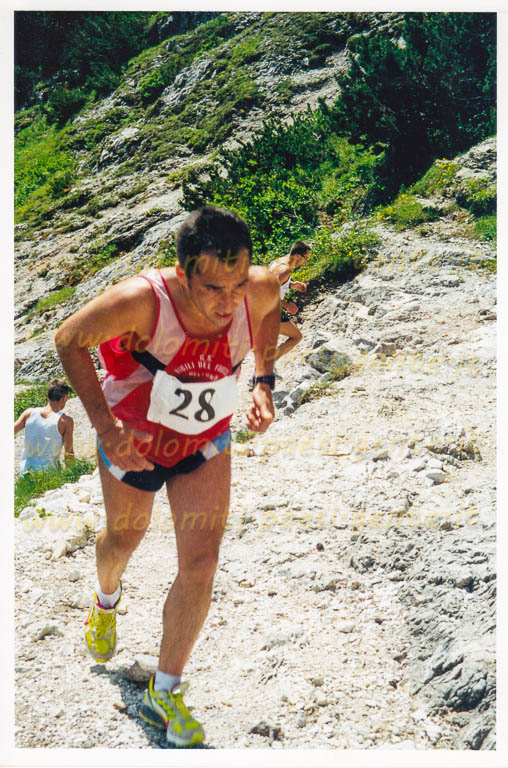 http://www.dolomiti-paesi-gente.it