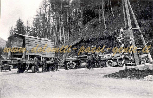 F122 Camion dell ditta Buzzati Fiat BLR, Calalzo 8 maggio 1931