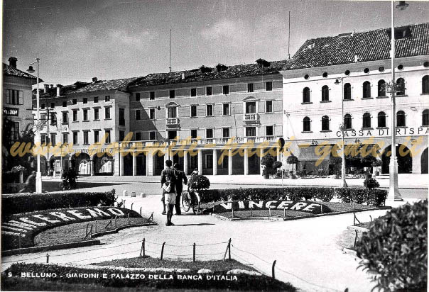 F141 Giardini e palazzo dela Banca D'Italia, Belluno 1941 ca