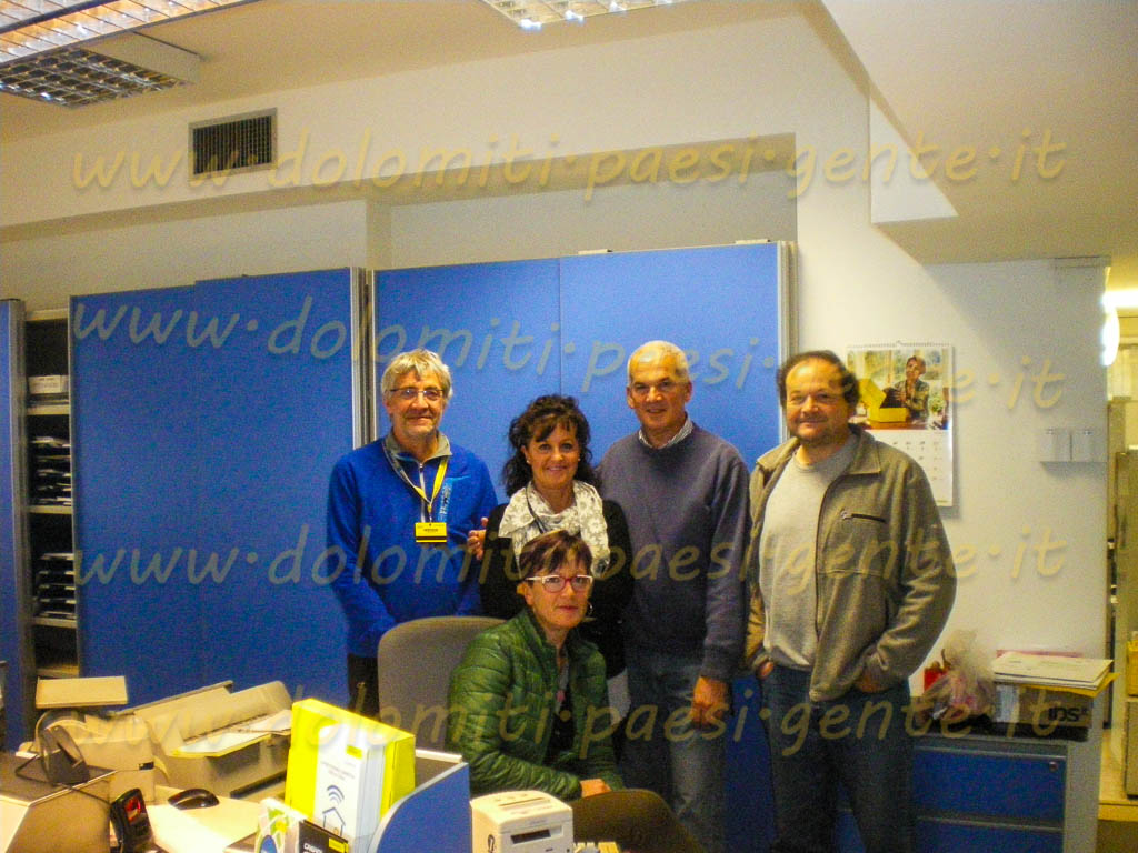 http://www.dolomiti-paesi-gente.it