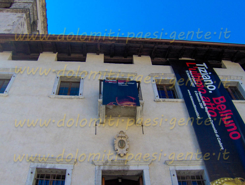 http://www.dolomiti-paesi-gente.it
