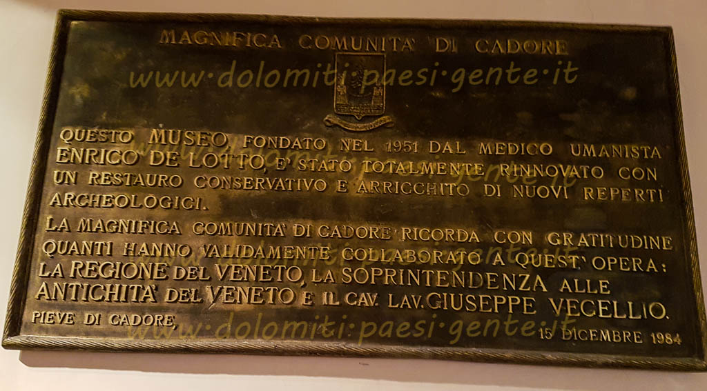 http://www.dolomiti-paesi-gente.it