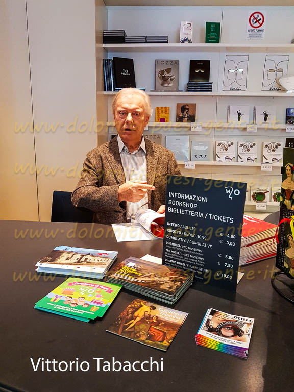 http://www.dolomiti-paesi-gente.it