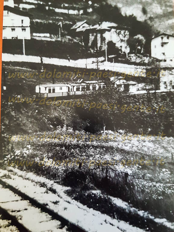 http://www.dolomiti-paesi-gente.it
