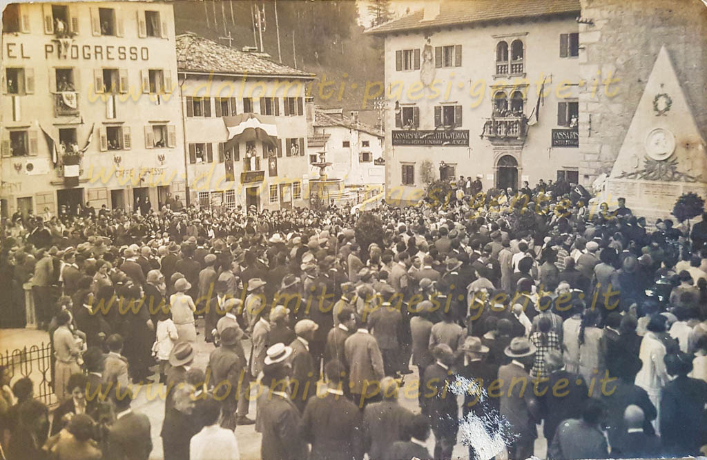 http://www.dolomiti-paesi-gente.it