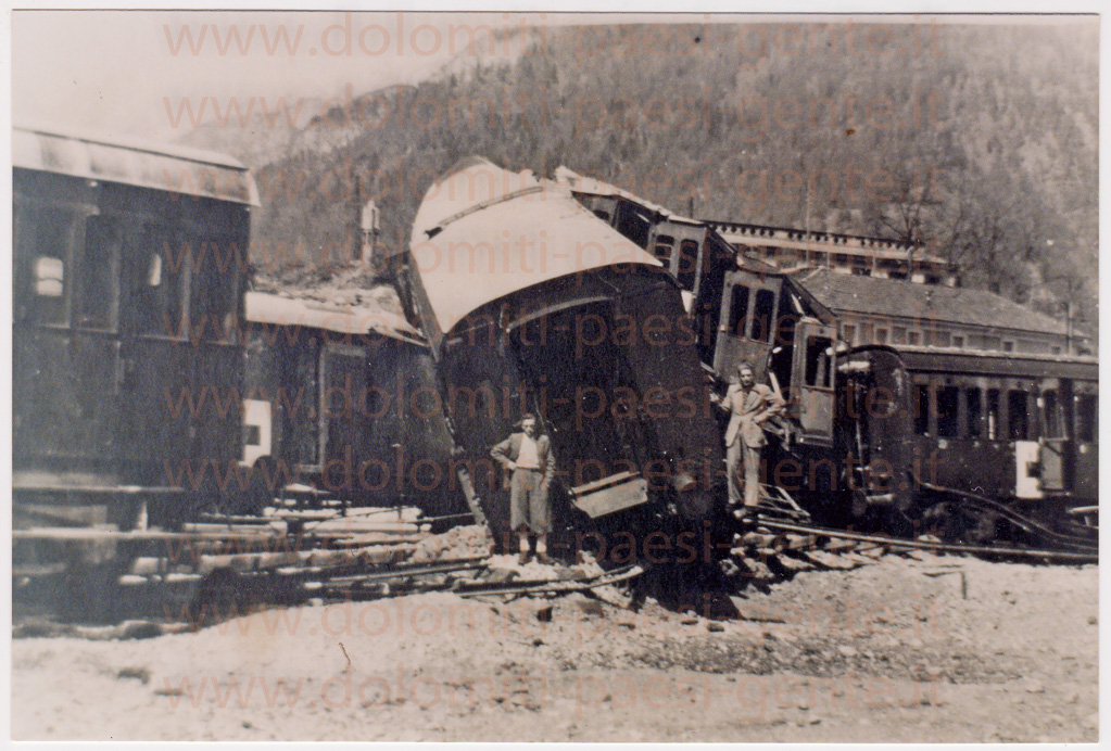 marzo 1945 - bombardamento alleato stazione di Calalzo