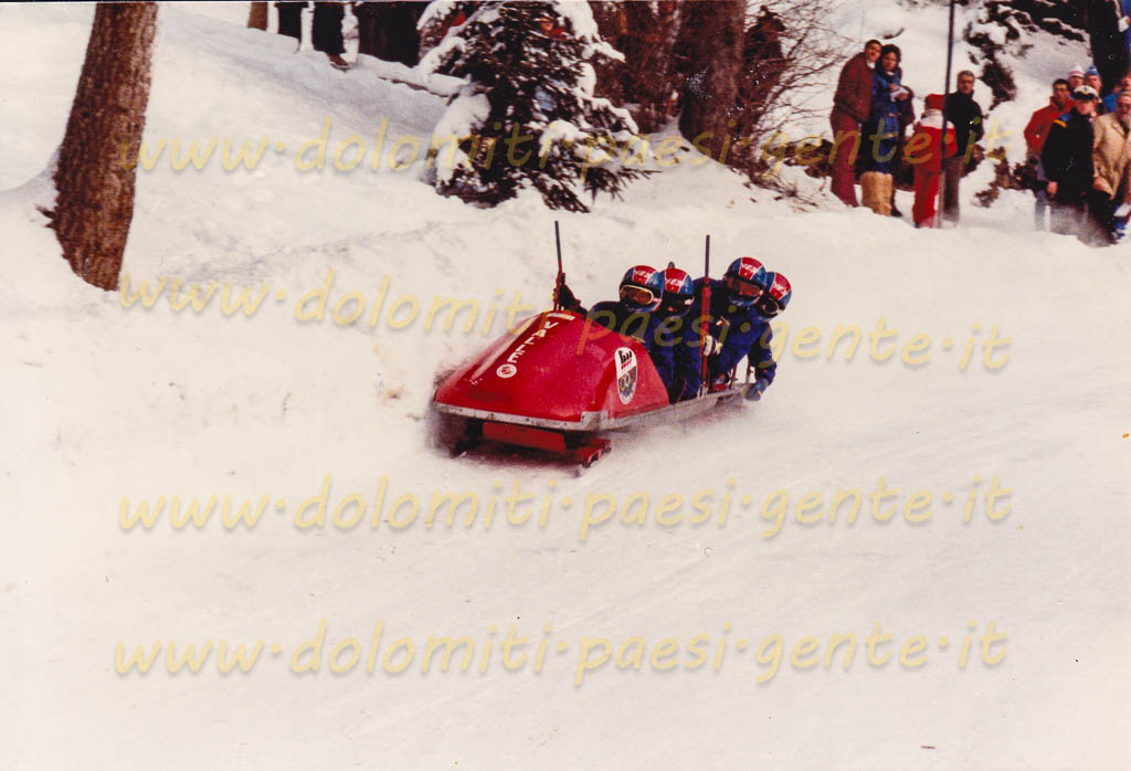 1983