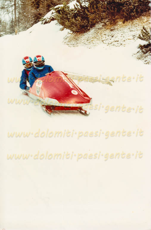 1983 d