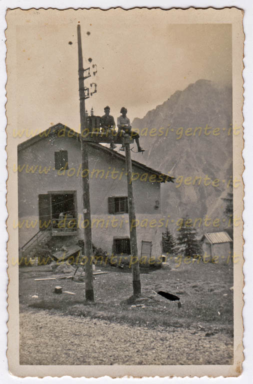 http://www.dolomiti-paesi-gente.it