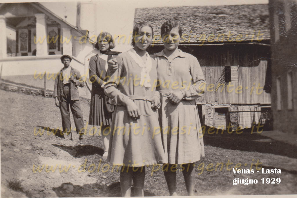 http://www.dolomiti-paesi-gente.it