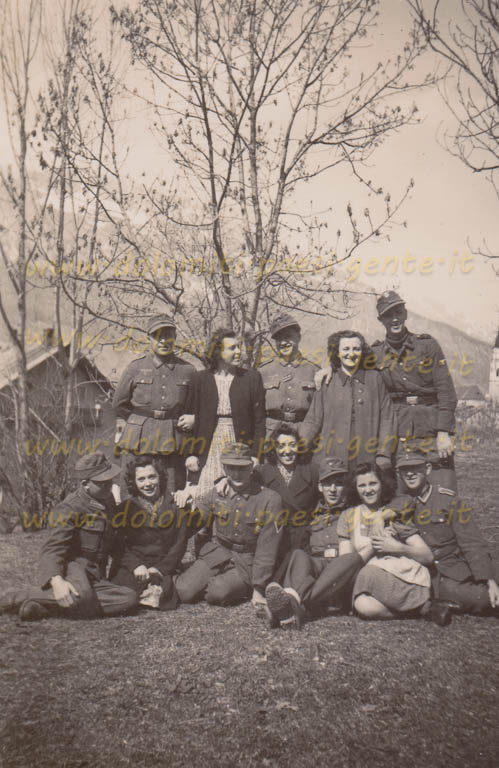 http://www.dolomiti-paesi-gente.it