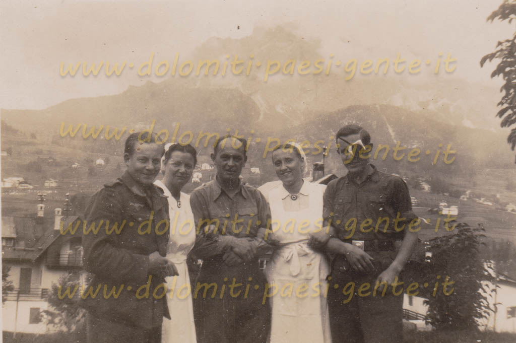 http://www.dolomiti-paesi-gente.it