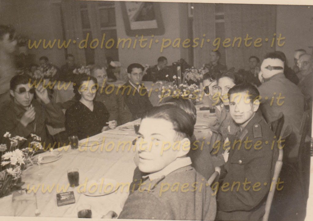 http://www.dolomiti-paesi-gente.it