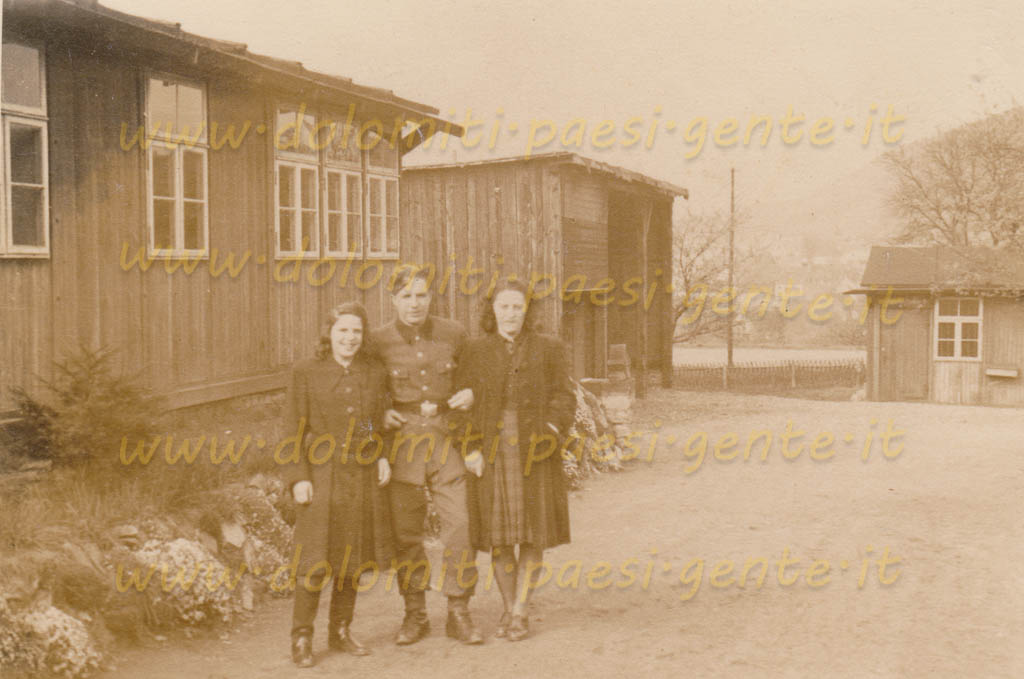 http://www.dolomiti-paesi-gente.it