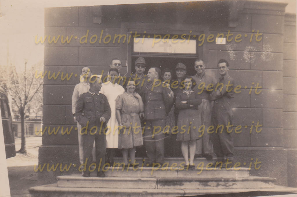 http://www.dolomiti-paesi-gente.it